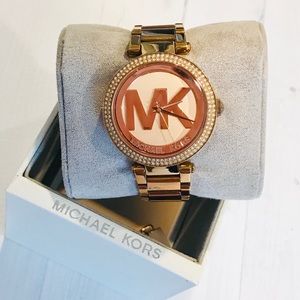 Micheal Kors Rose Gold Watch